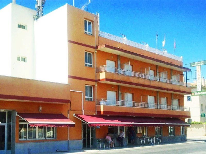 Hotel Trabuco Santiago De La Ribera Exterior foto